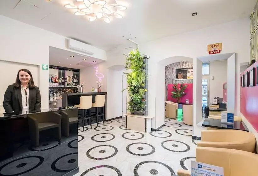 هتل Best Western Plus Celebrity Suites