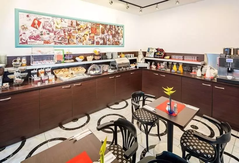 هتل Best Western Plus Celebrity Suites