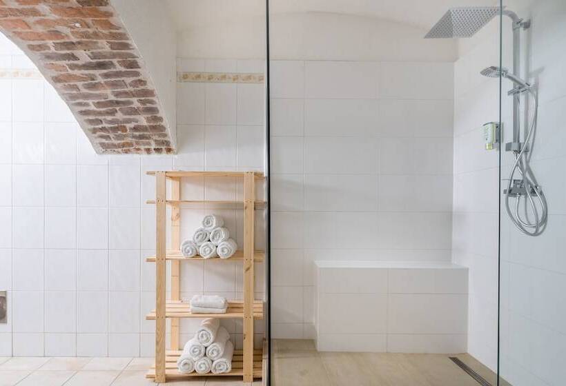 فندق Best Western Plus Celebrity Suites