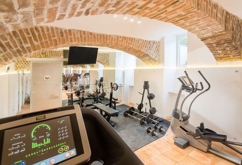 فندق Best Western Plus Celebrity Suites