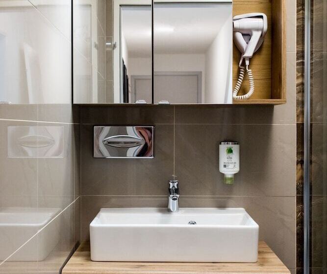 فندق Best Western Plus Celebrity Suites