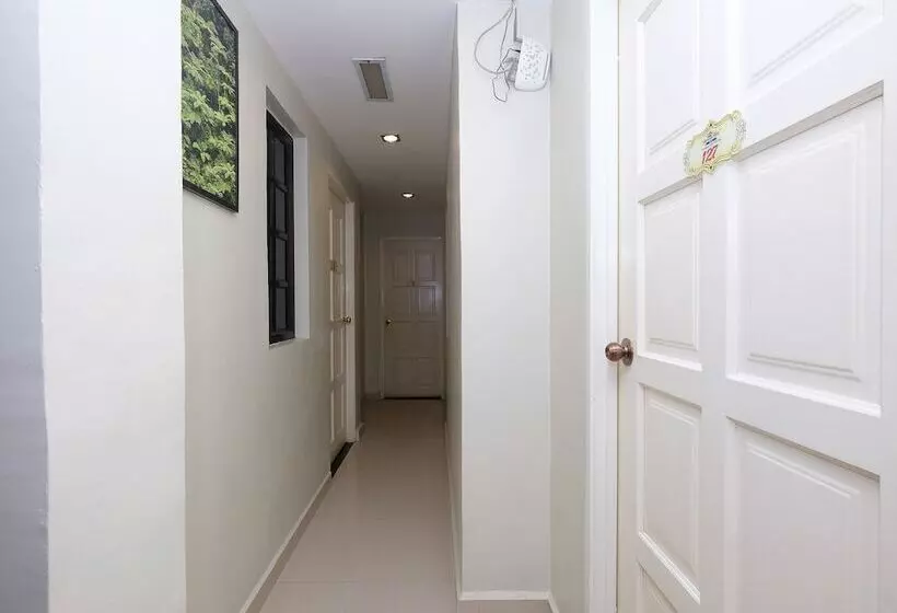 هتل Oyo 1152 Heaven Hill 2