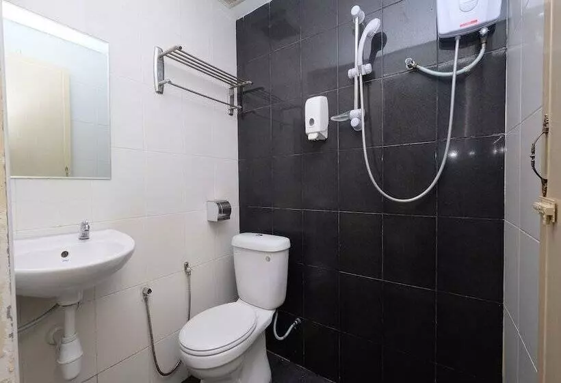 هتل Oyo 1152 Heaven Hill 2