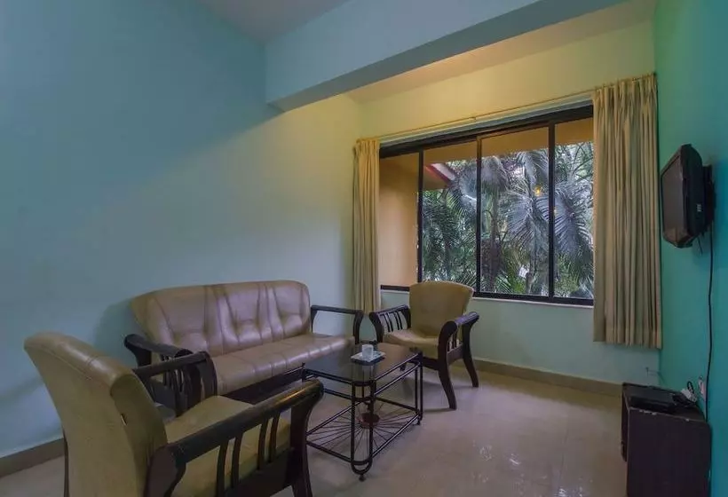 Oyo 14956 Home Graceful 1bhk Vagator
