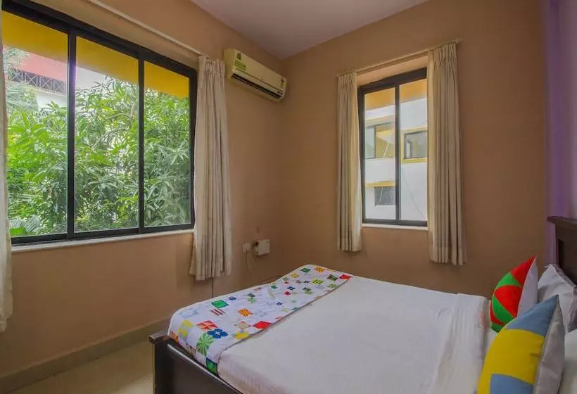 Oyo 14956 Home Graceful 1bhk Vagator