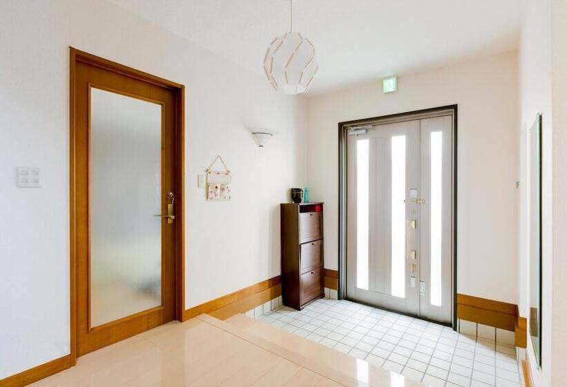 پانسیون Plus 9 Station Inn