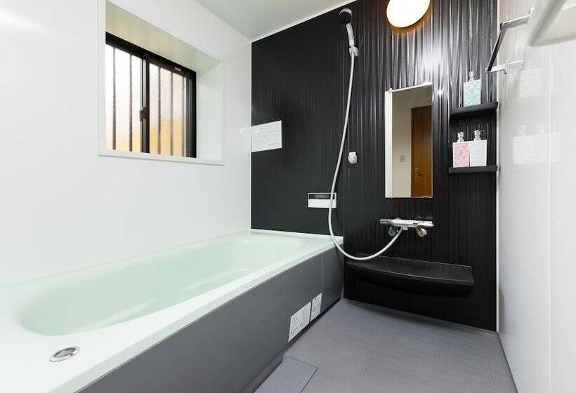 پانسیون Plus 9 Station Inn