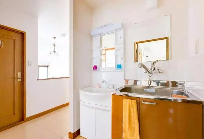 ペンション Plus 9 Station Inn