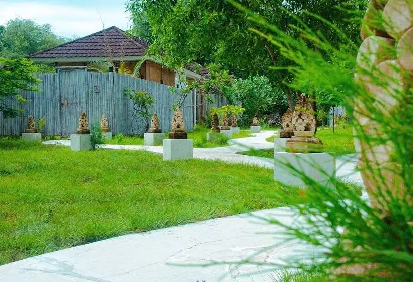 ペンション Villa Samalas Resort And Restaurant