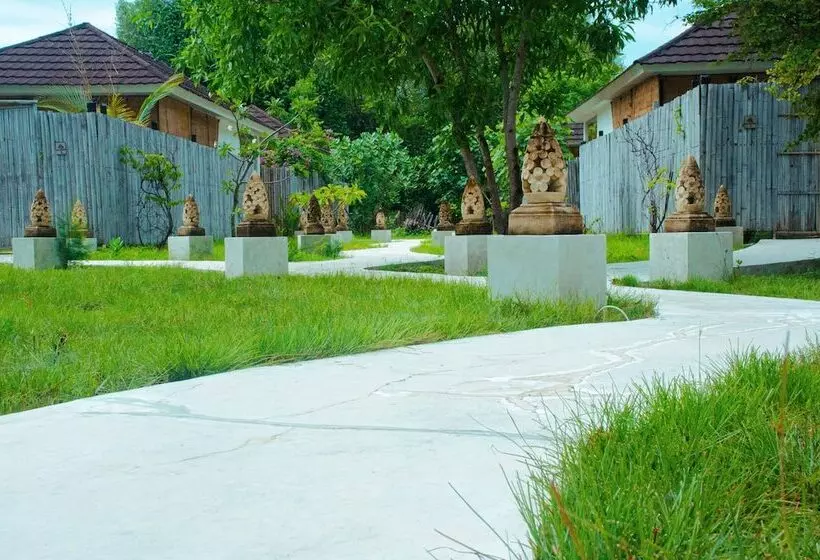 ペンション Villa Samalas Resort And Restaurant