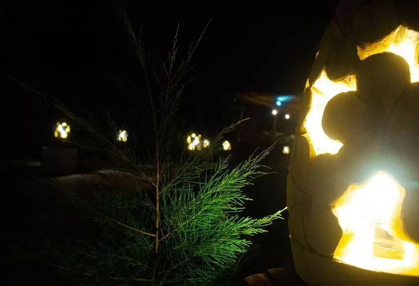 ペンション Villa Samalas Resort And Restaurant