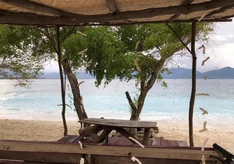 ペンション Villa Samalas Resort And Restaurant