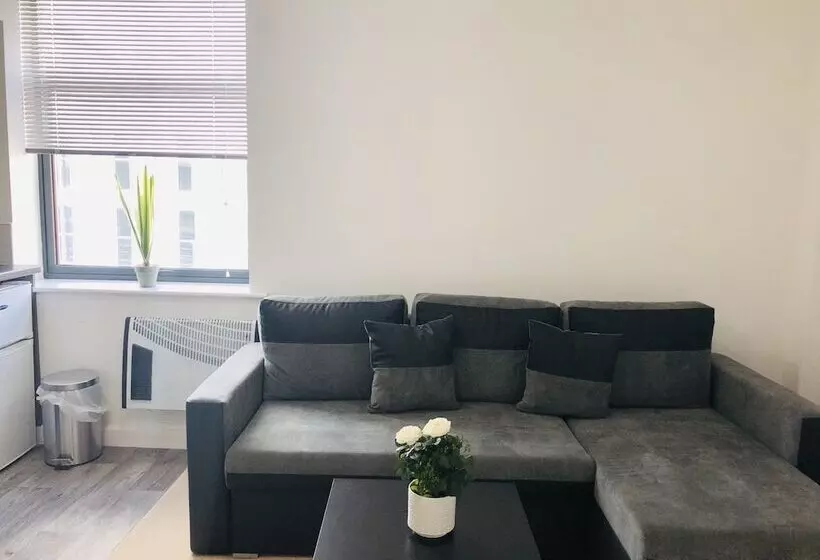 Showcase Apartments   Highcross House Apart