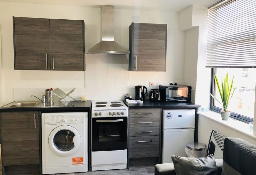 Showcase Apartments   Highcross House Apart