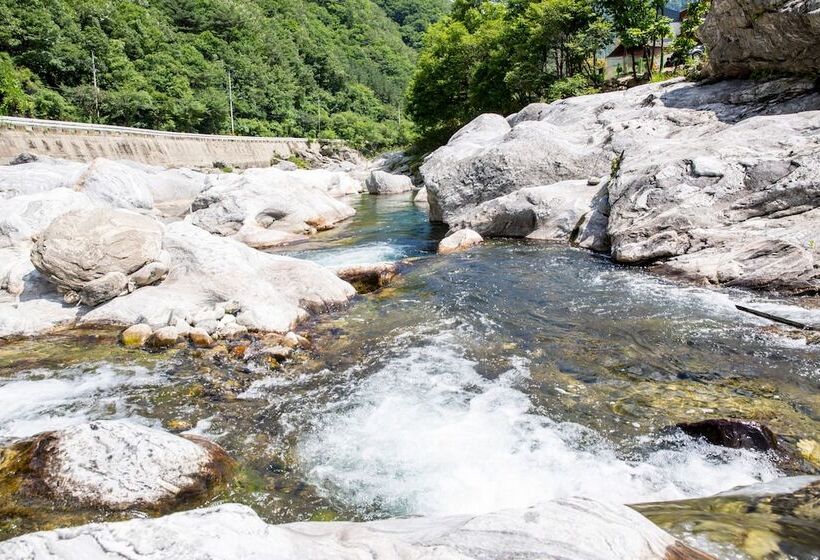 Yeoninsan Hot Spring Resort