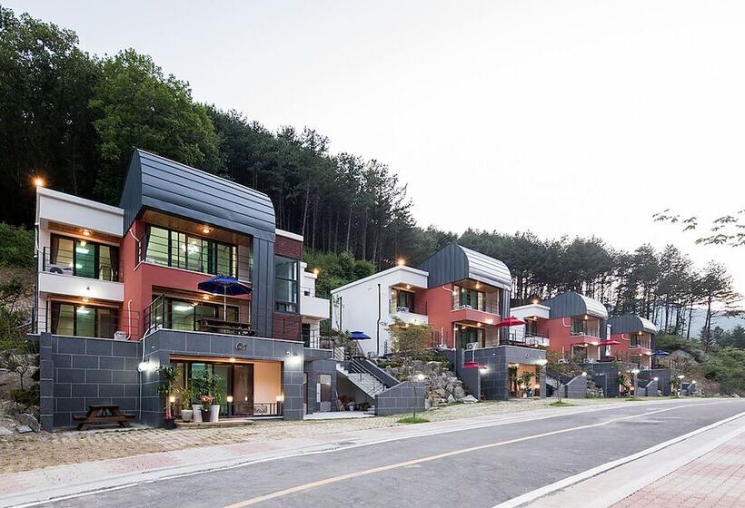 Yeoninsan Hot Spring Resort