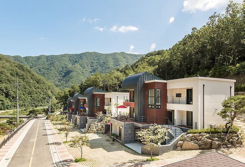 Yeoninsan Hot Spring Resort