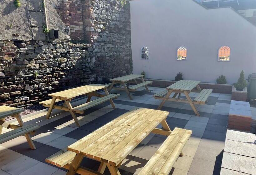 호텔 The Harbour Inn