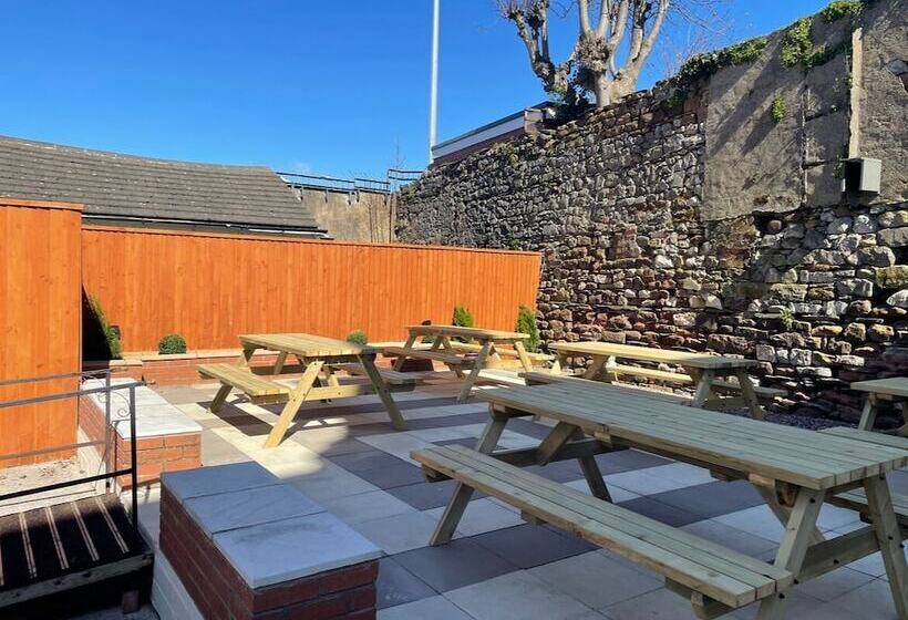 호텔 The Harbour Inn