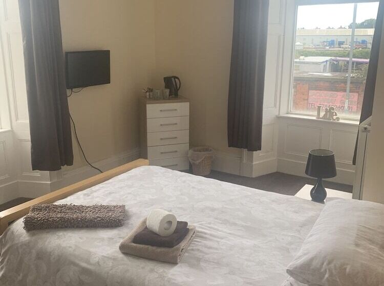 호텔 The Harbour Inn