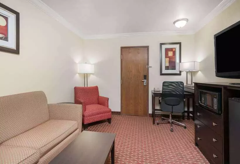 호텔 Americinn By Wyndham Johnston Des Moines