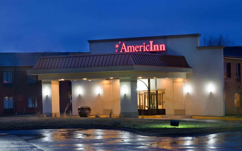 فندق Americinn By Wyndham Johnston Des Moines