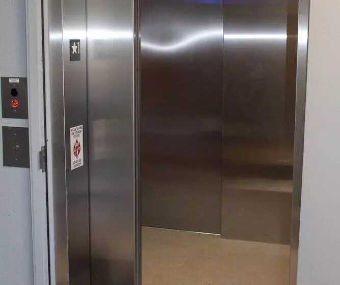 호텔 Beck's Motor Lodge