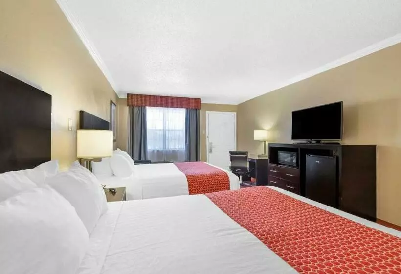Отель Best Western Brady Inn