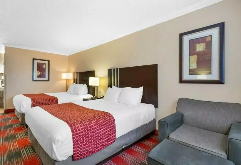 Отель Best Western Brady Inn