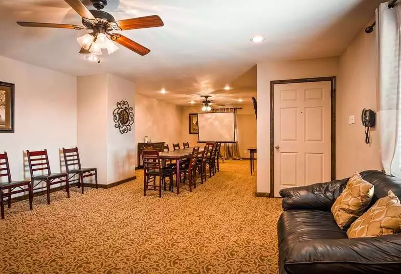 Отель Best Western George West Executive Inn