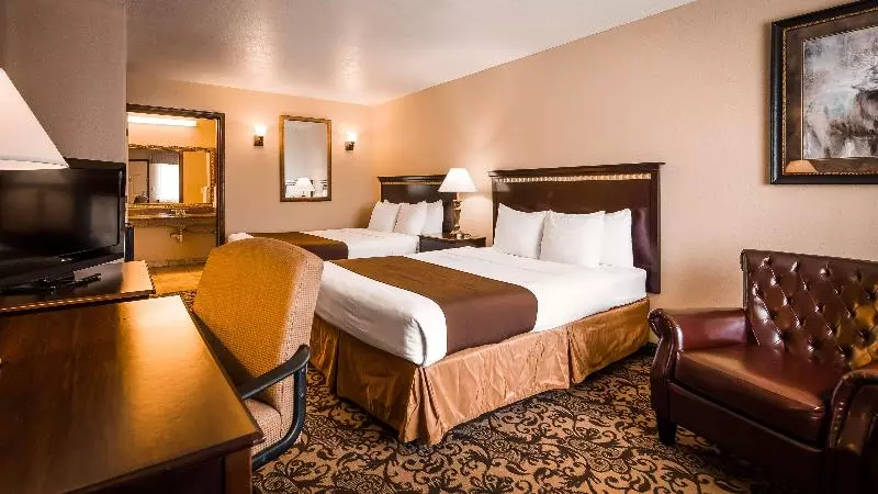 Отель Best Western George West Executive Inn