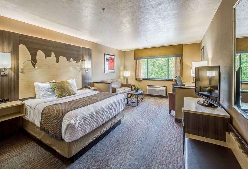 هتل Best Western Plus Canyonlands Inn