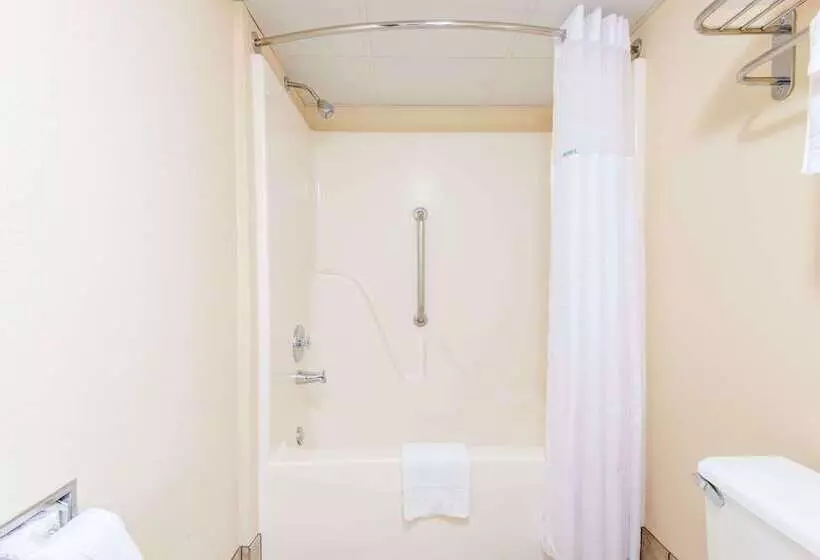 Отель Days Inn By Wyndham Altus