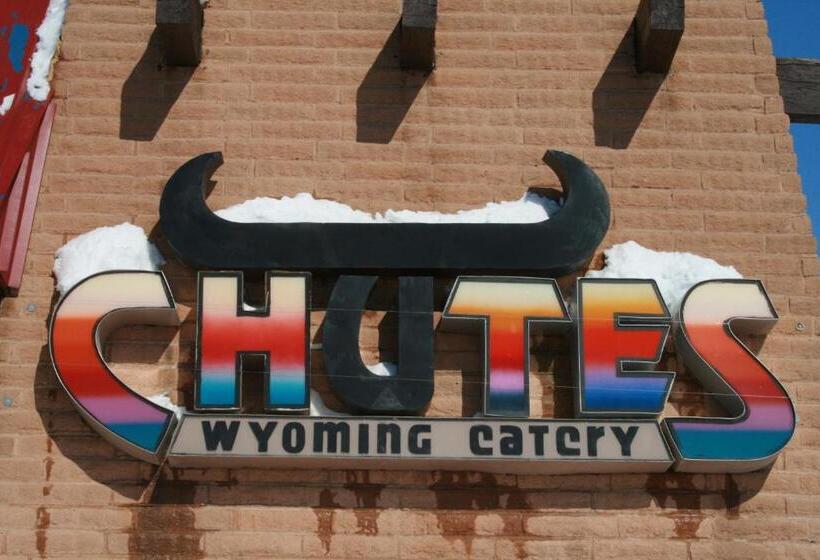 Отель Douglas Inn And Conference Center