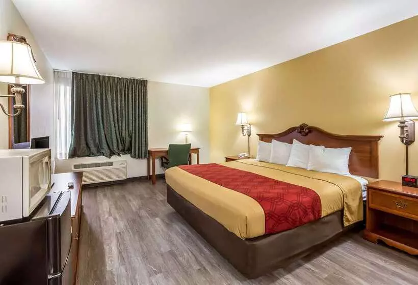酒店 Econo Lodge Inn & Suites