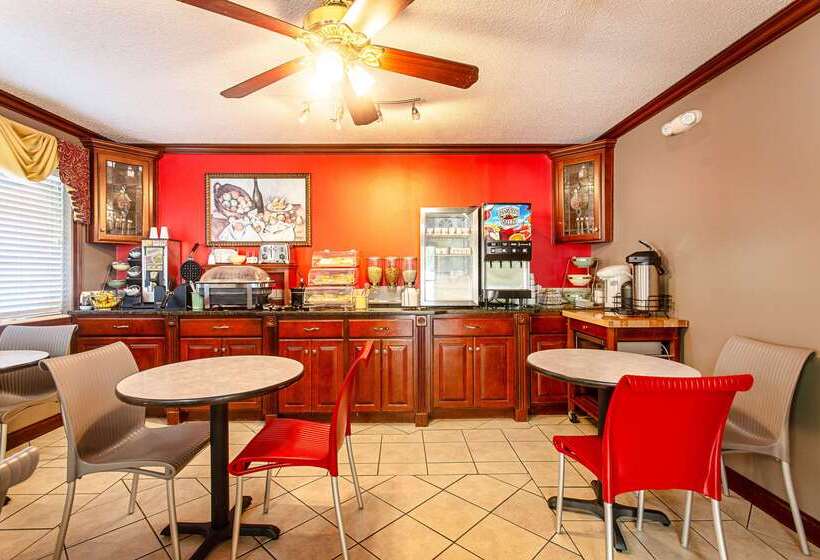 فندق Econo Lodge