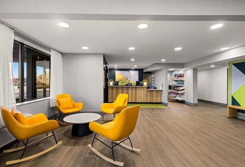 ホテル Spark By Hilton Fort Wayne