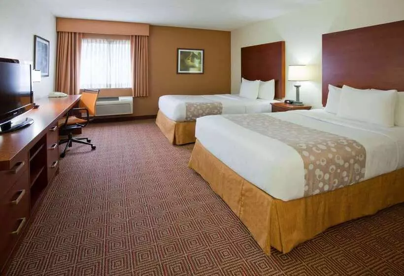 Отель La Quinta Inn By Wyndham Minneapolis Airport Bloomington