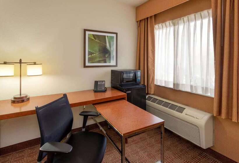 فندق La Quinta Inn By Wyndham Minneapolis Airport Bloomington