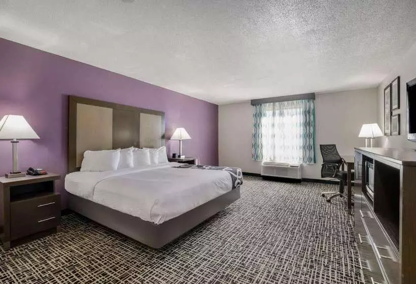 هتل La Quinta Inn By Wyndham North Myrtle Beach