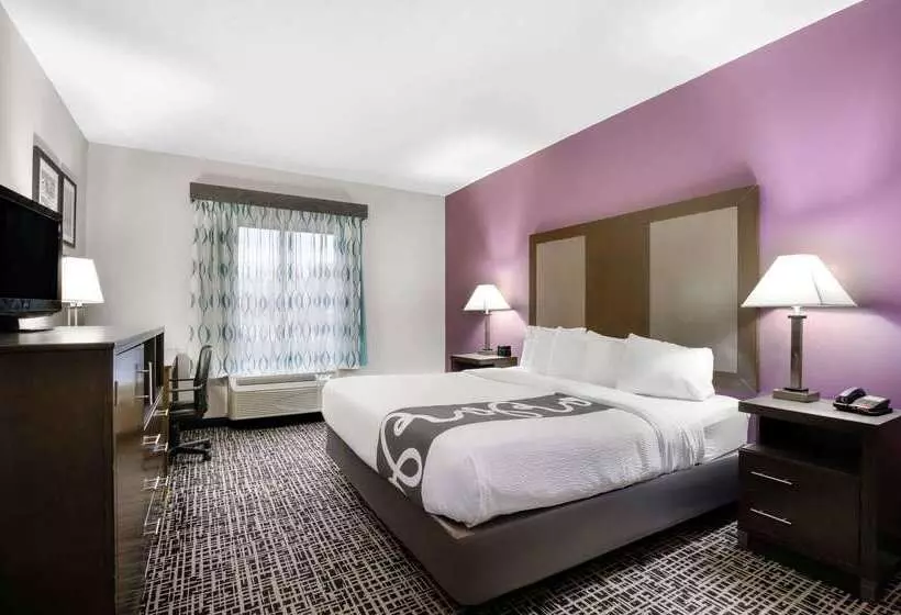 هتل La Quinta Inn By Wyndham North Myrtle Beach