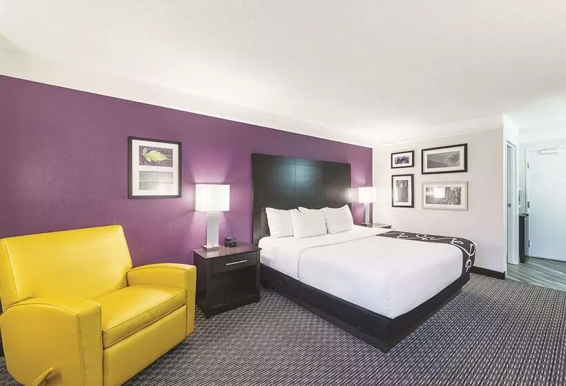 酒店 La Quinta By Wyndham Austin Round Rock