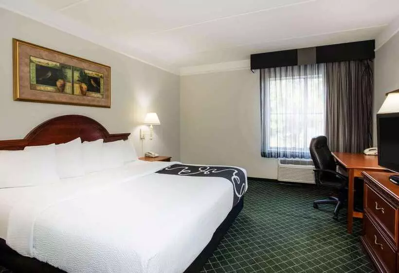 ホテル La Quinta By Wyndham Melbourne Viera