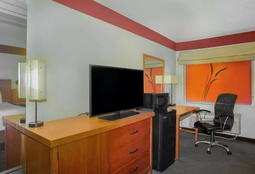 酒店 La Quinta Inn & Suites By Wyndham Springdale