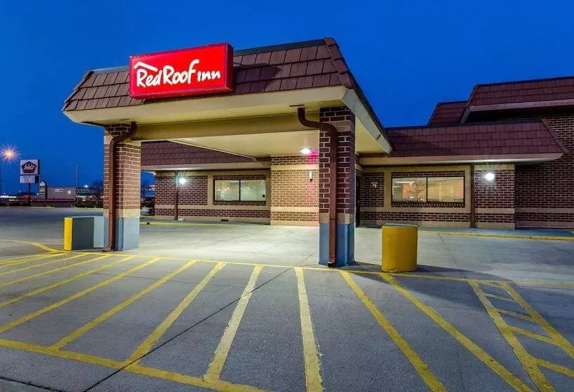 Отель Red Roof Inn & Conference Center Wichita Airport