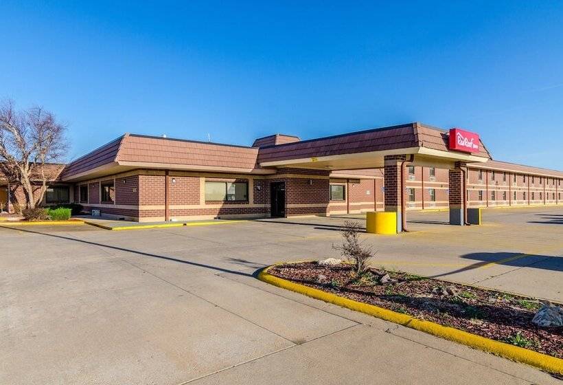 فندق Red Roof Inn & Conference Center Wichita Airport