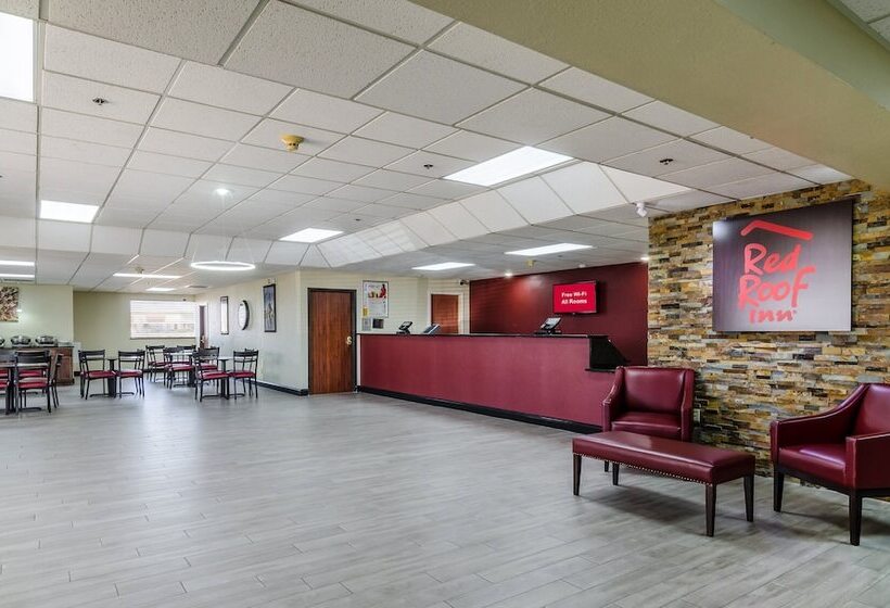 فندق Red Roof Inn & Conference Center Wichita Airport