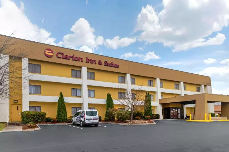 Отель Sleep Inn & Suites West Knoxville