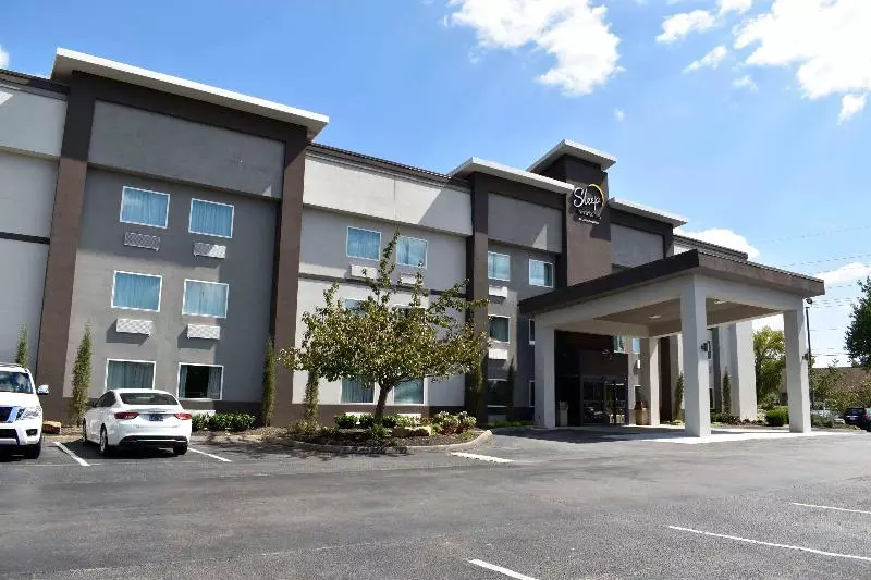 Отель Sleep Inn & Suites West Knoxville