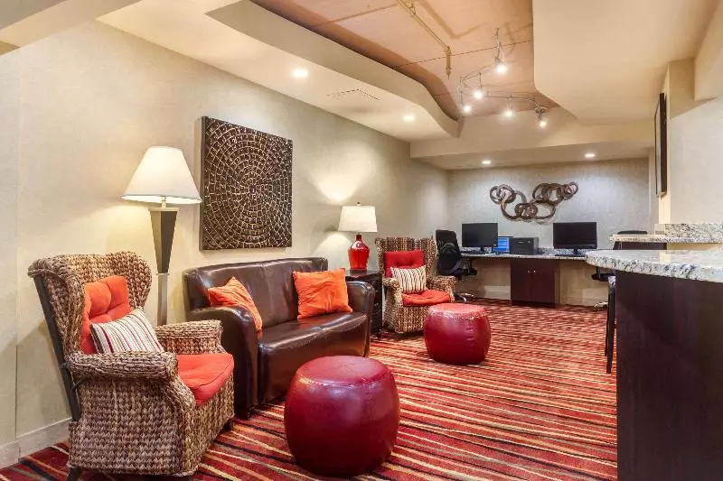Отель Sleep Inn & Suites West Knoxville